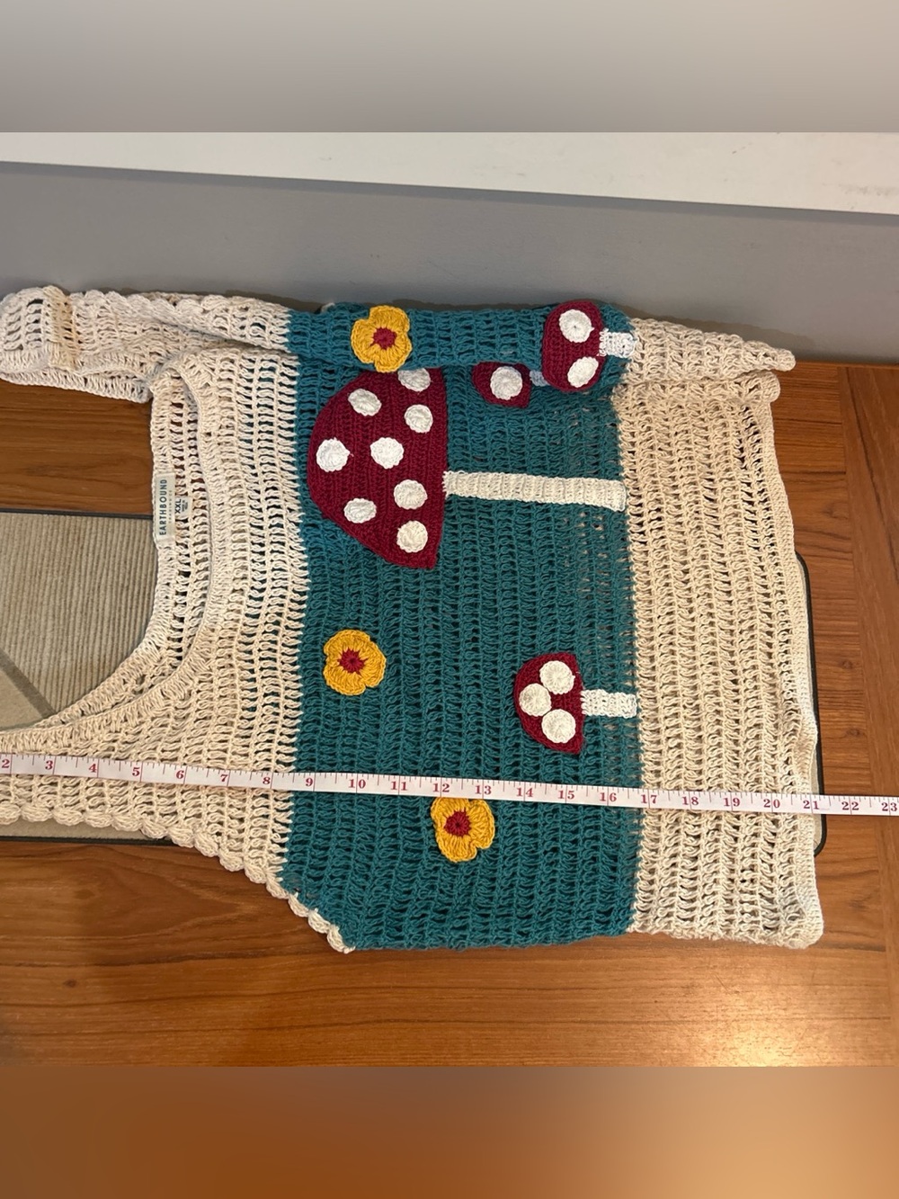 EARTHBOUND Cream Crochet Tank Top with Teal Panel & Red Mushroom Motif - Picture 6 of 7